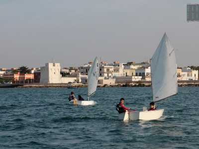 Anche qui, come in tutti i circoli, ogni anno si tengono l'�Open day�ed il �Vela day�: due eventi durante chiunque, anche i bambini, possono provare l�ebbrezza di salire su una barca